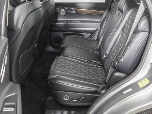 Used 2023 Genesis GV80 3.5T w/ Prestige Package image 36