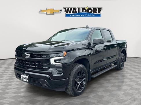 Used 2026 Chevrolet Silverado 1500 RST AWD/4WD image 3