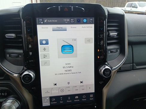 Used 2022 RAM 1500 Laramie image 37