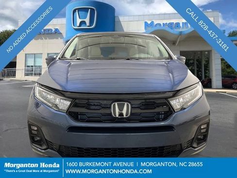 New 2026 Honda Odyssey Touring image 9