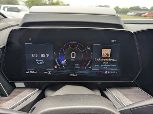 Used 2025 Chevrolet Tahoe Z71 w/ Z71 Off-Road Package AWD/4WD image 7