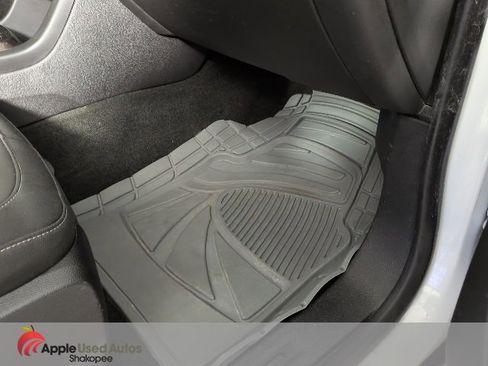 Used 2016 GMC Canyon SLE w/ Trailering Package image 40