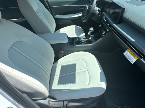 New 2025 Hyundai Sonata SE image 13