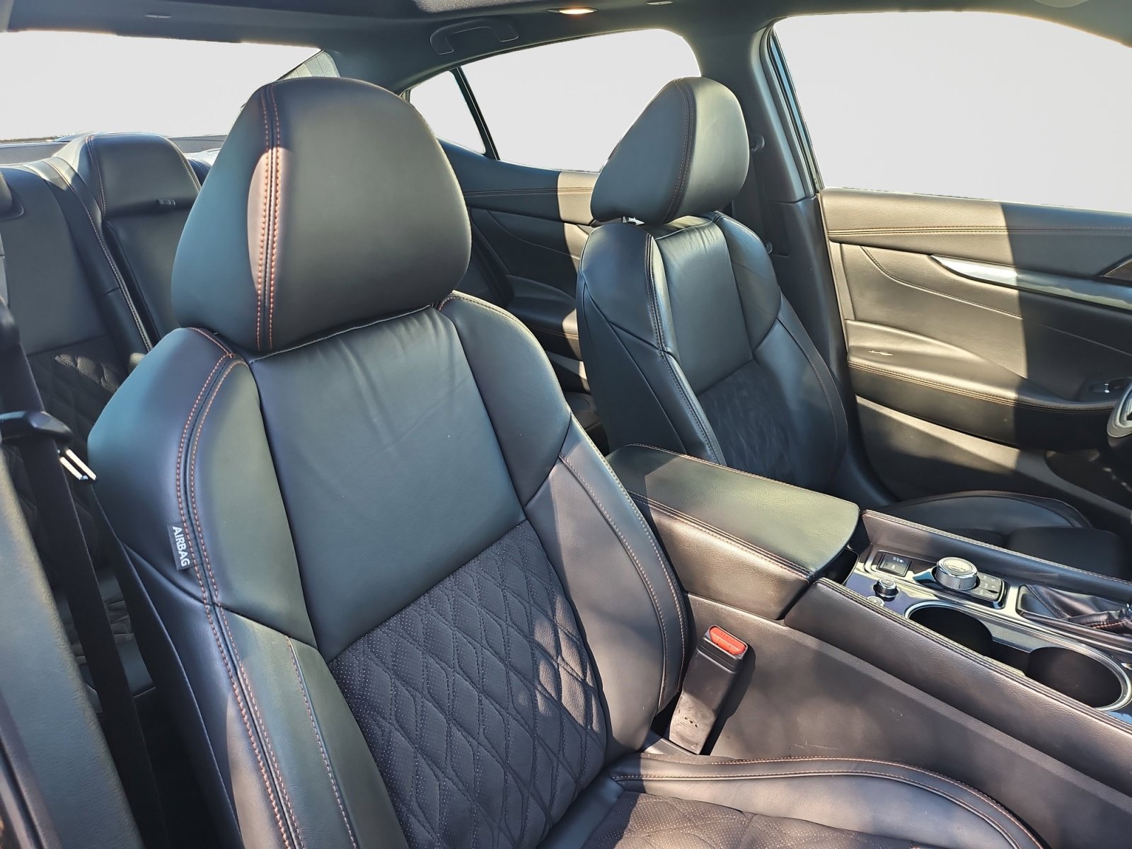Used 2021 Nissan Maxima SR w/ Sport Mat Group FWD image 19