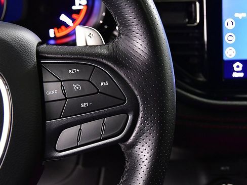 Used 2022 Dodge Durango R/T w/ Blacktop Package image 18