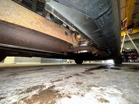 Used 2010 Dodge Grand Caravan SE FWD image 17
