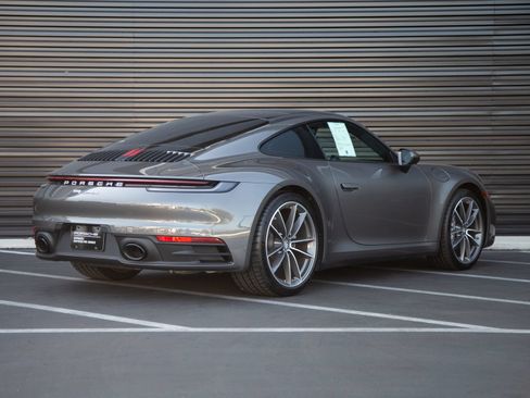Certified 2024 Porsche 911 Carrera RWD image 7