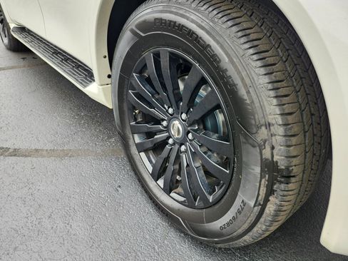 Used 2019 Nissan Armada Platinum AWD/4WD image 41