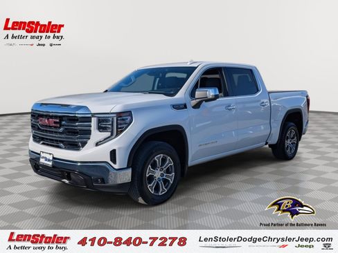 Used 2024 GMC Sierra 1500 SLT image 1