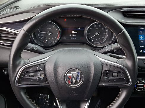 Used 2023 Buick Encore GX Essence image 18