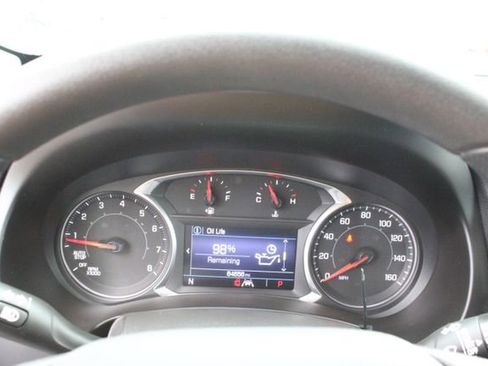 Used 2022 GMC Terrain SLE image 22