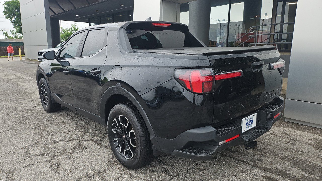 Used 2023 Hyundai Santa Cruz SEL w/ Cargo Package FWD image 3