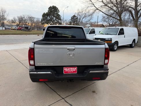 Used 2017 Honda Ridgeline RTS image 31