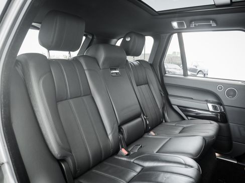 Used 2017 Land Rover Range Rover HSE AWD/4WD image 18