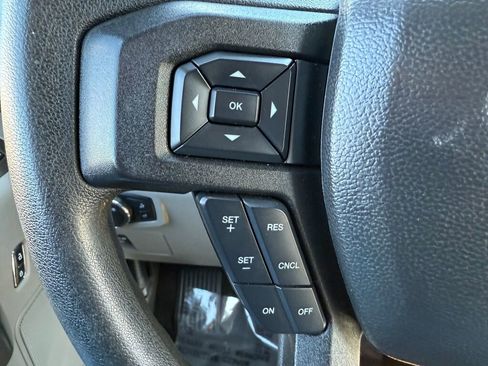 Used 2019 Ford F150 XLT image 14