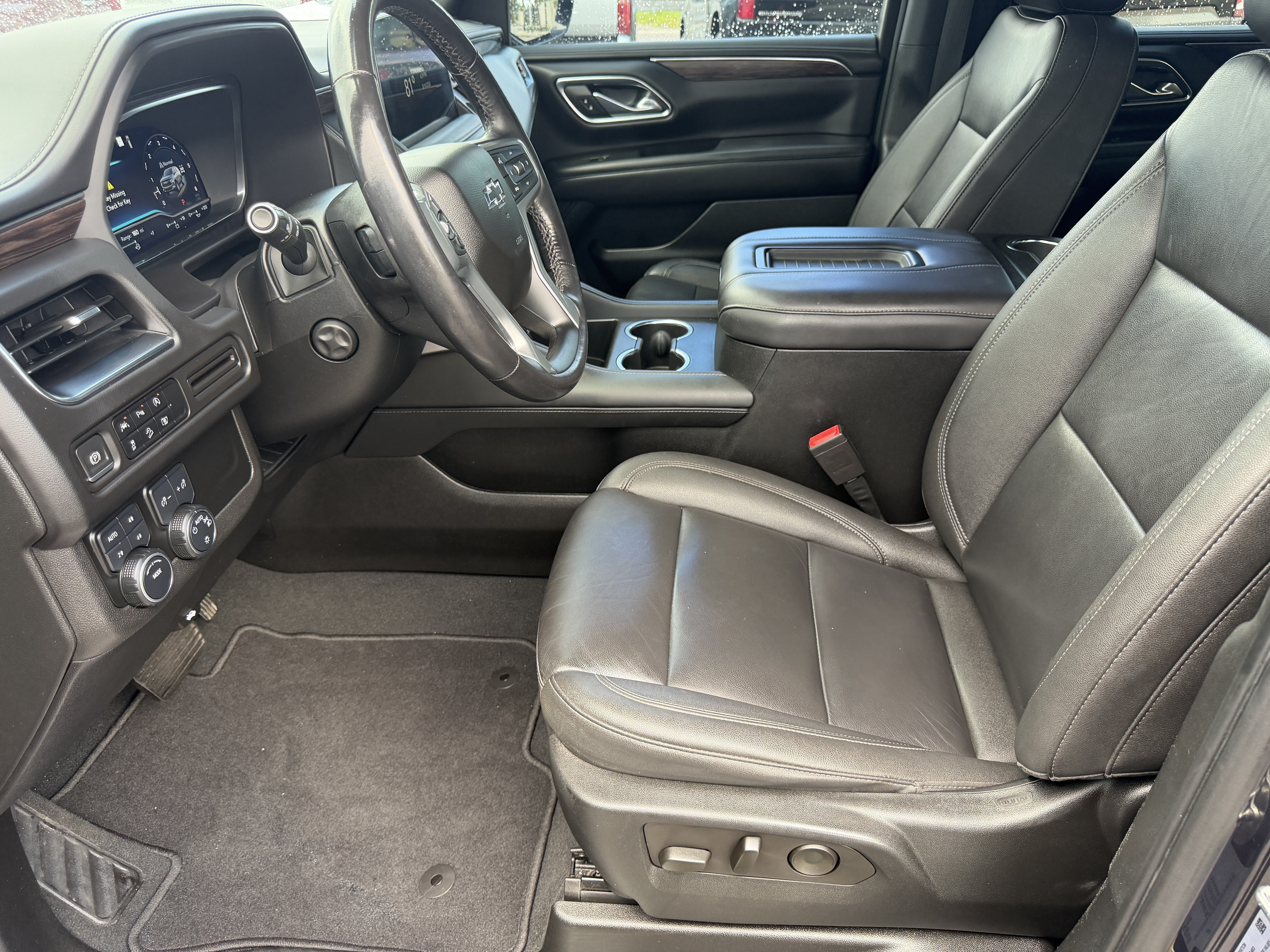 Certified 2023 Chevrolet Tahoe Z71 w/ Luxury Package AWD/4WD image 26