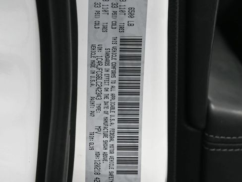 Used 2020 Jeep Grand Cherokee Overland image 20