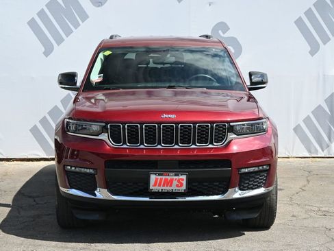 Used 2023 Jeep Grand Cherokee L Limited AWD/4WD image 2