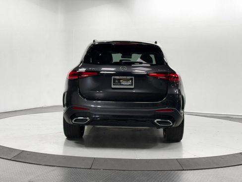 Used 2025 Mercedes-Benz GLC 350e GLC 350e w/ AMG Line image 30