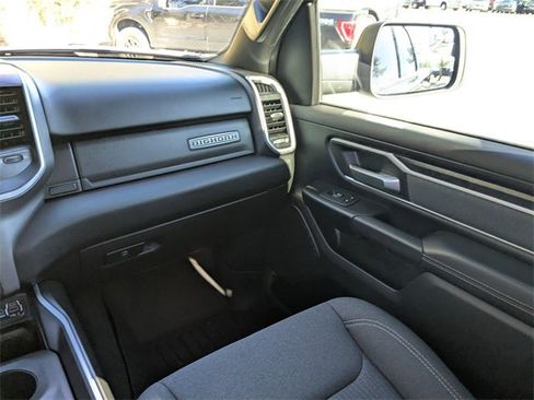 Used 2021 RAM 1500 Big Horn image 16