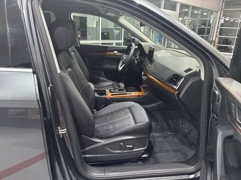 Used 2023 Audi Q5 2.0T Premium w/ Convenience Package image 33