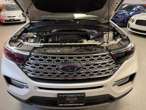 Used 2020 Ford Explorer Limited w/ Class III Trailer Tow Package image 23