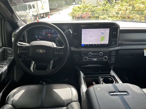 Used 2025 Ford F250 Platinum image 42