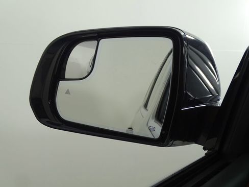 New 2024 Jeep Grand Wagoneer L Series III w/ Rear Seat Video Group 1 image 57