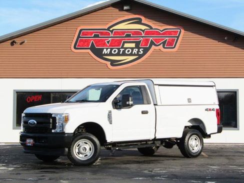 Used 2019 Ford F250 XL w/ Power Equipment Group image 2