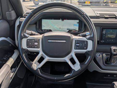 Used 2021 Land Rover Defender 90 First Edition AWD/4WD image 21