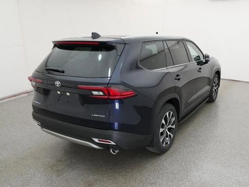 New 2026 Toyota Grand Highlander AWD Hybrid image 9