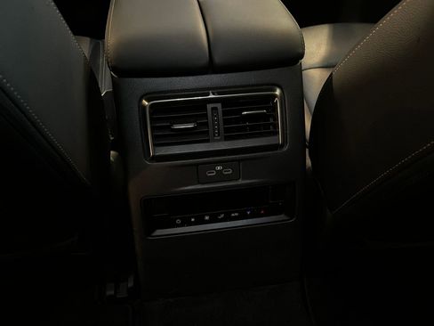 Used 2025 MAZDA CX-70 3.3 Turbo w/ Preferred Package image 24