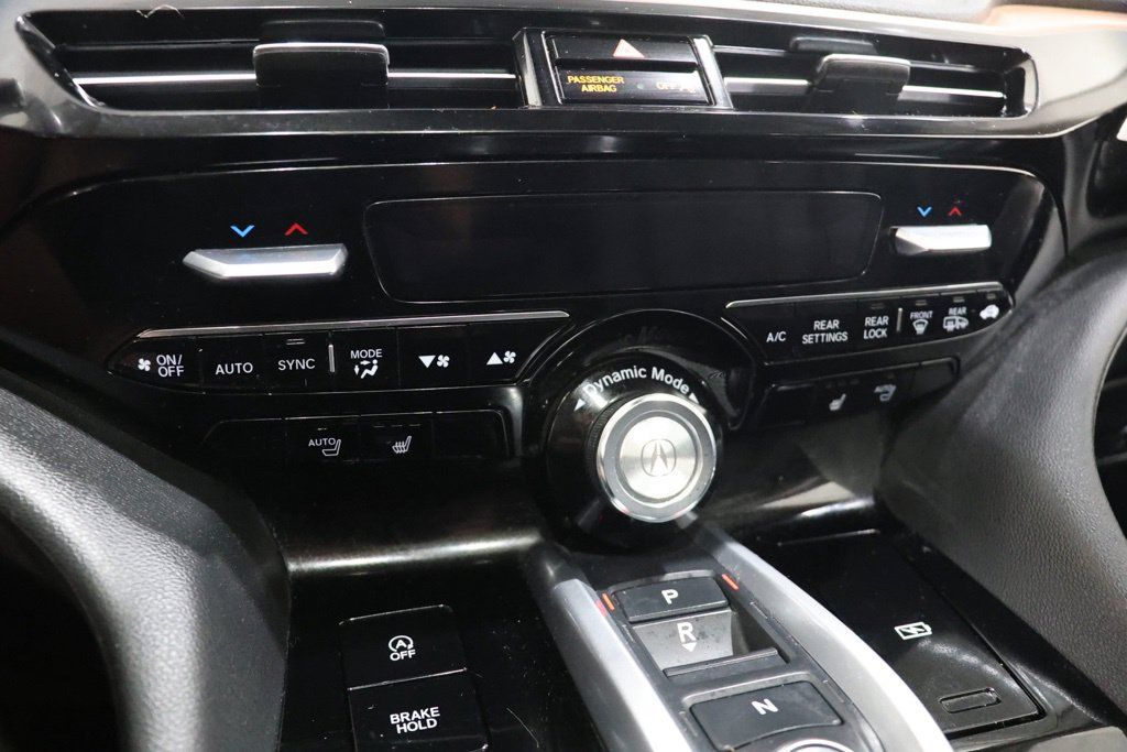 Used 2022 Acura MDX SH-AWD image 25