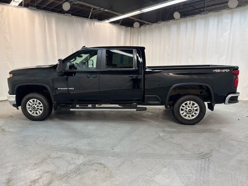 Certified 2025 Chevrolet Silverado 2500 LT w/ Convenience Package image 2
