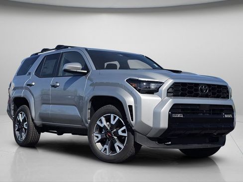 New 2026 Toyota 4Runner TRD Sport AWD/4WD image 2