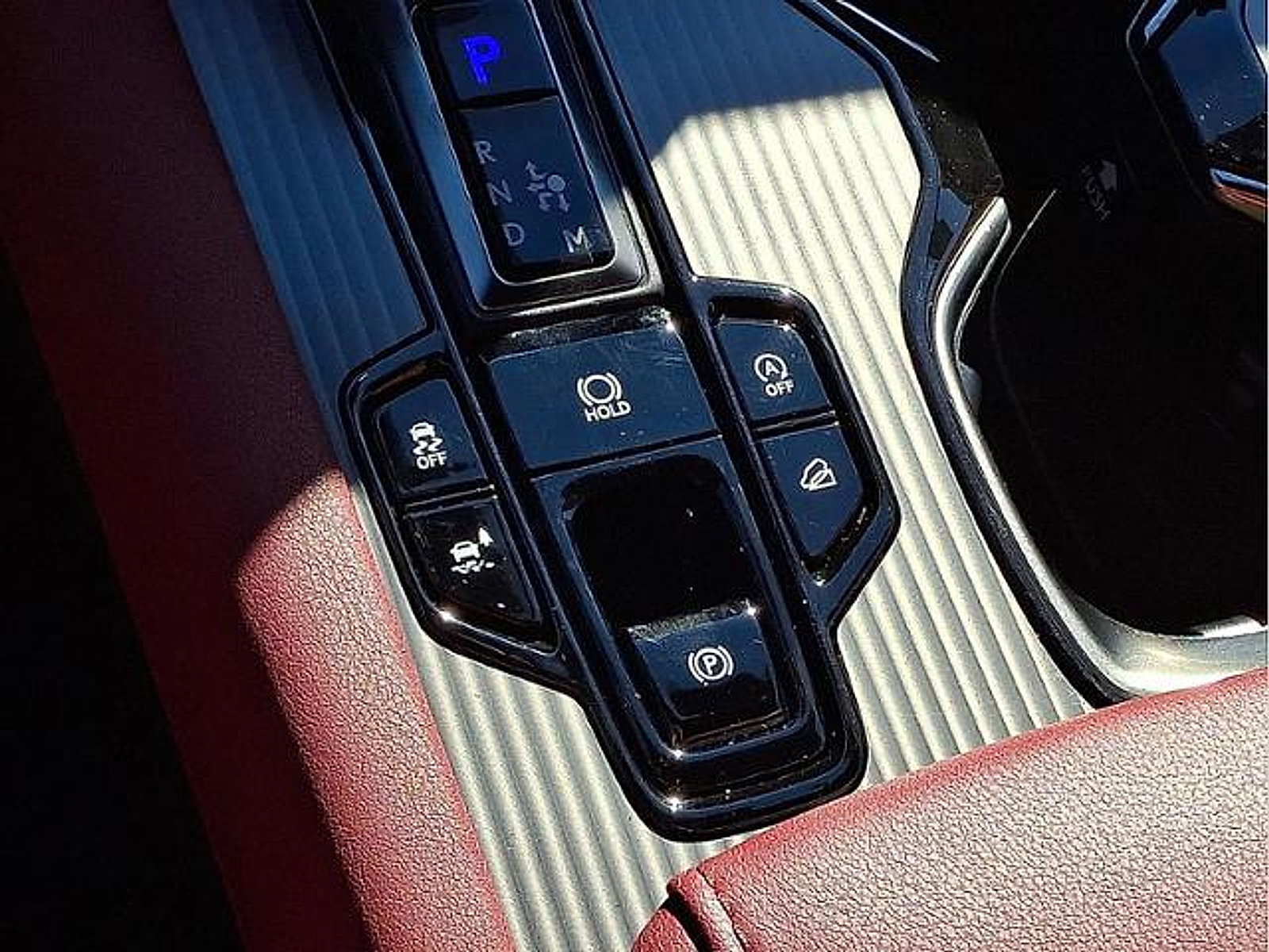 Certified 2023 Lexus RX 350 F Sport w/ Accessory Package AWD/4WD image 31