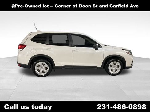 Used 2020 Subaru Forester image 6