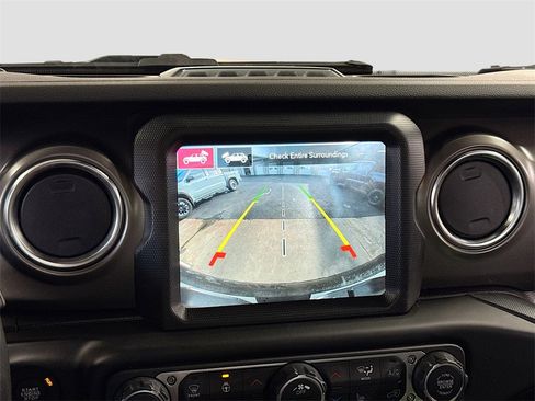 Used 2021 Jeep Wrangler Unlimited Rubicon 4xe w/ Steel Bumper Group image 24