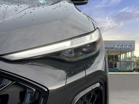 New 2026 Audi SQ5 Premium Plus AWD/4WD image 9