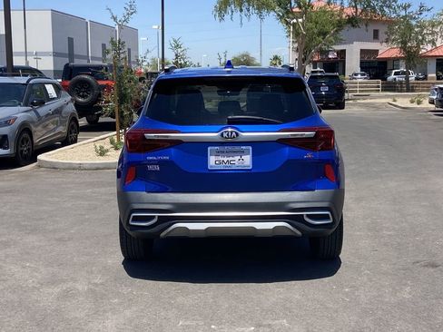Used 2021 Kia Seltos S FWD image 5