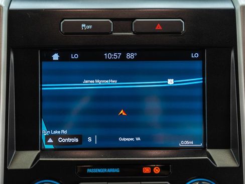 Used 2017 Ford F250 Lariat w/ Chrome Package AWD/4WD image 28