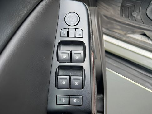 Used 2019 GMC Yukon SLT AWD/4WD image 15