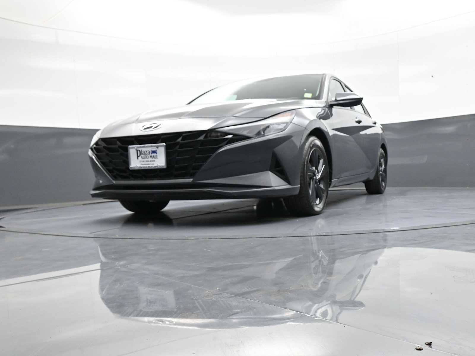 Certified 2023 Hyundai Elantra SEL FWD image 24