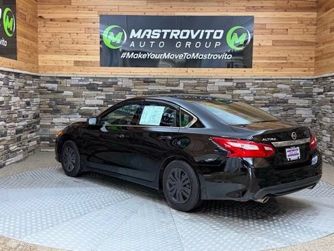 Used 2017 Nissan Altima 2.5 S w/ Power Driver Seat Package FWD image 5