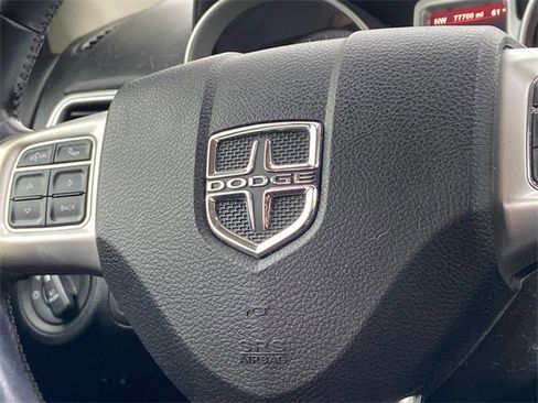 Used 2019 Dodge Journey SE image 15