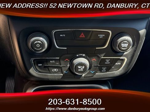 Used 2018 Jeep Compass Latitude w/ Popular Equipment Group AWD/4WD image 24