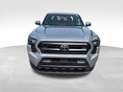 New 2026 Toyota Tacoma SR5 image 8