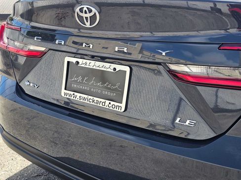 Used 2025 Toyota Camry LE FWD image 13