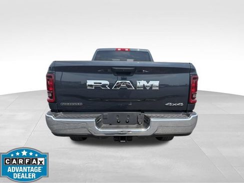 Used 2026 RAM 2500 Big Horn AWD/4WD image 5