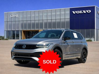 Used 2023 Volkswagen Tiguan SE R-Line